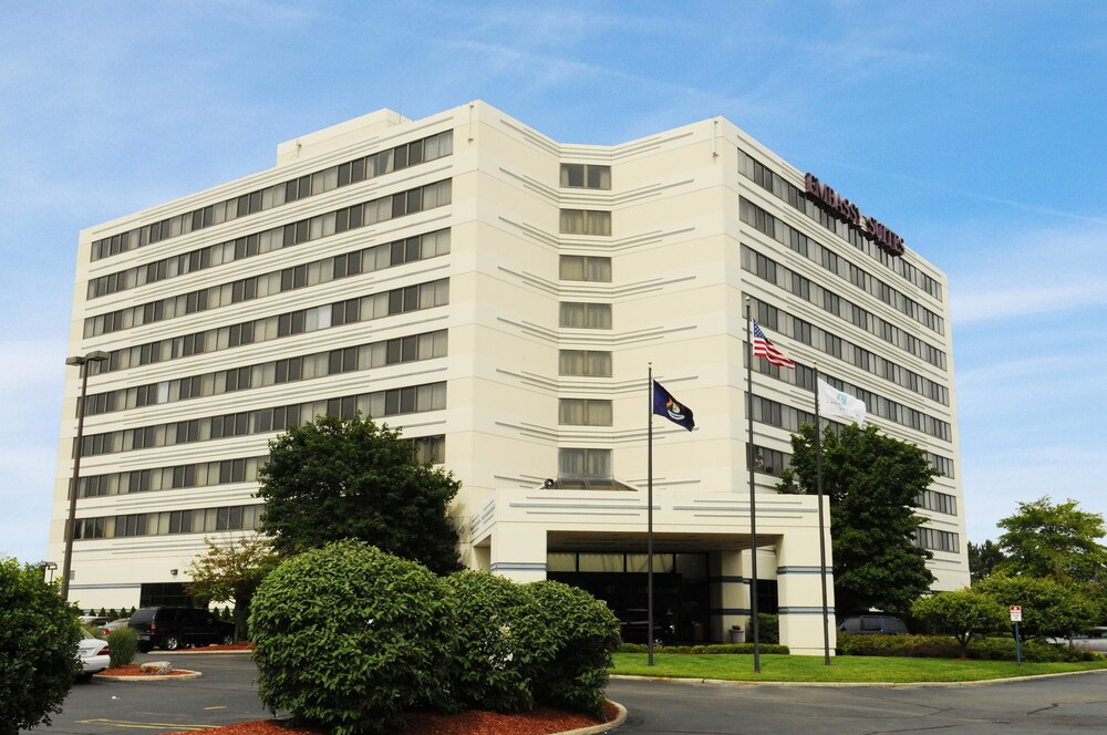 Ramada by Wyndham Southfield - photo 17