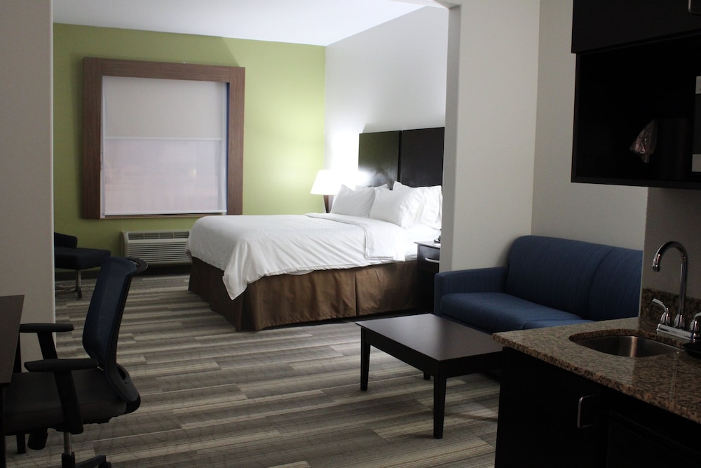 Holiday Inn Express Heber Springs by IHG - photo 9