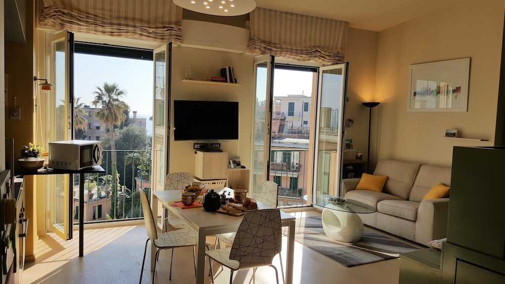 House Il Nido — 4-Star Luxury Hotel in Genoa, Italy
