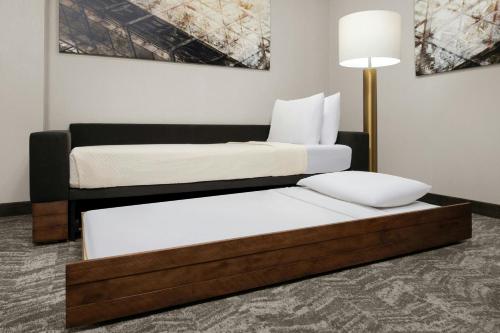 SpringHill Suites by Marriott Kanab - photo 13