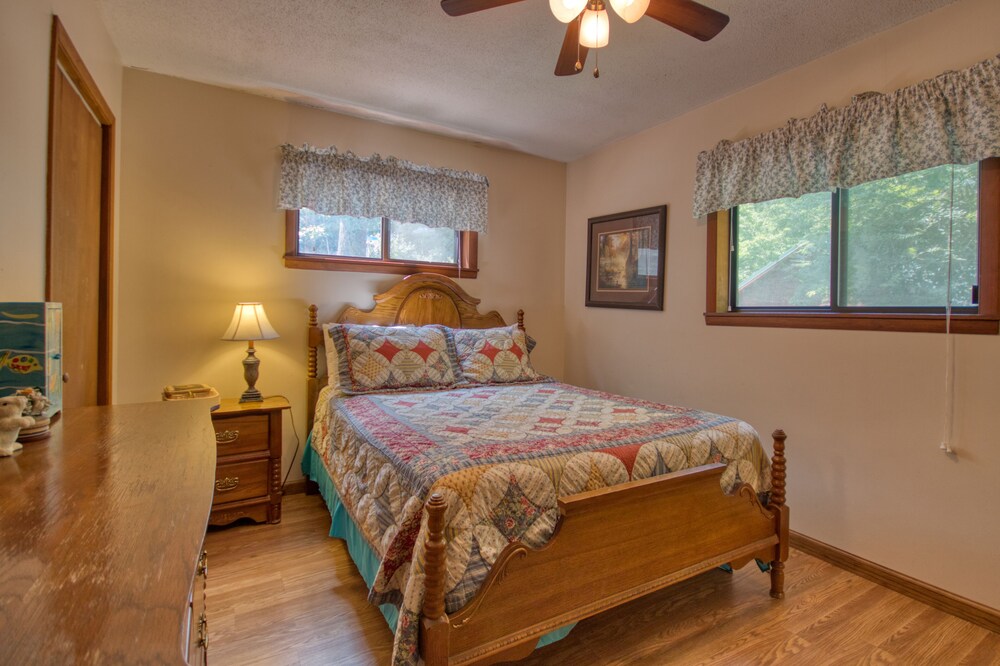 River Dream #466 — 4-Star Luxury Hotel in Gatlinburg, United States