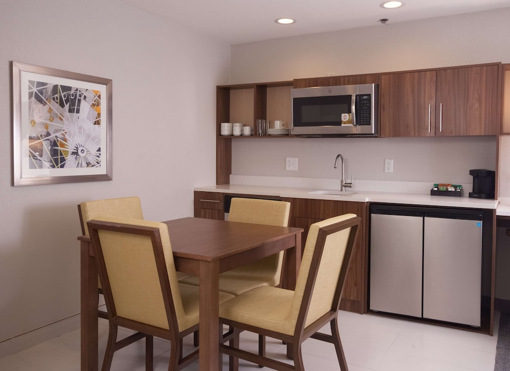 Home2 Suites by Hilton Atlanta Perimeter Center - photo 17