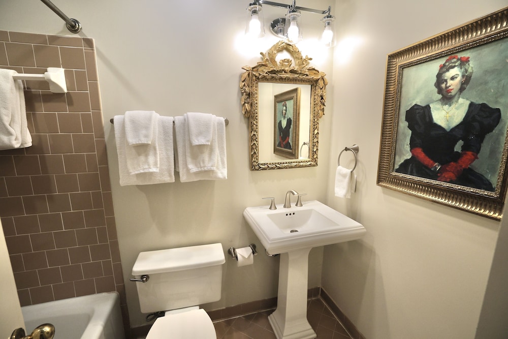 Foley House Inn - photo 110