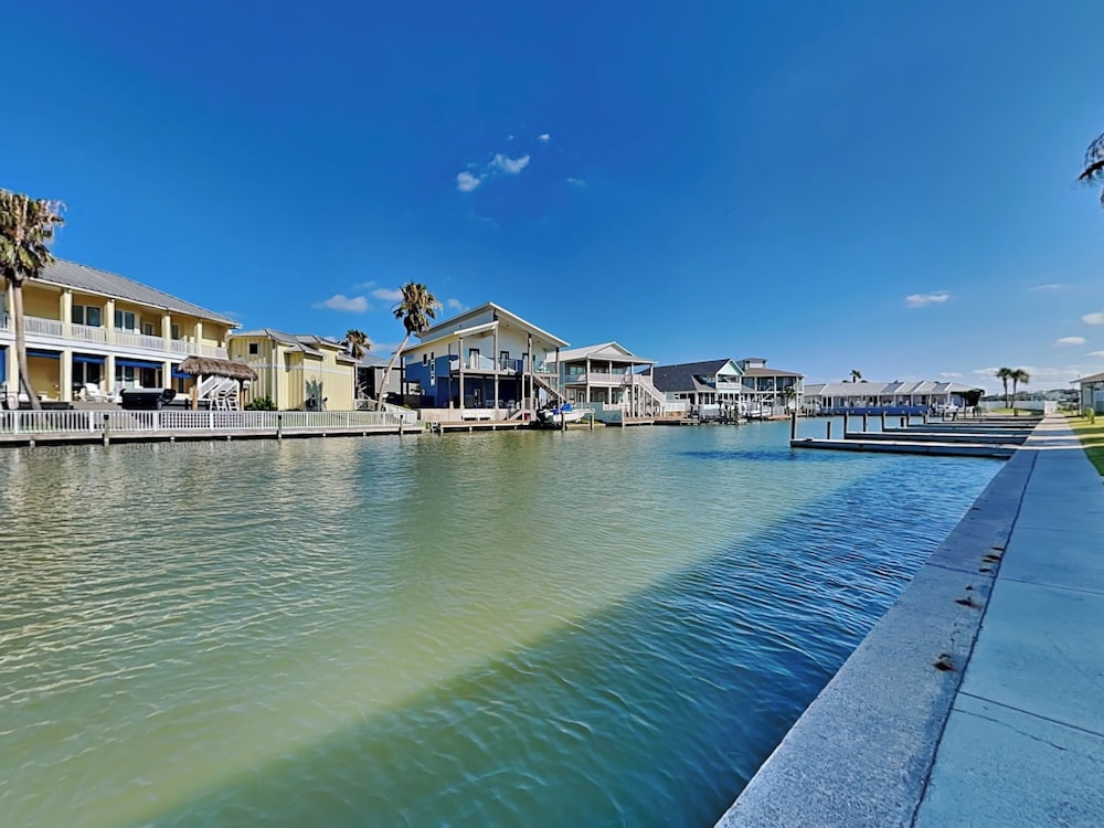 Kontiki Beach Resort #314 by Miss Kitty s - photo 6