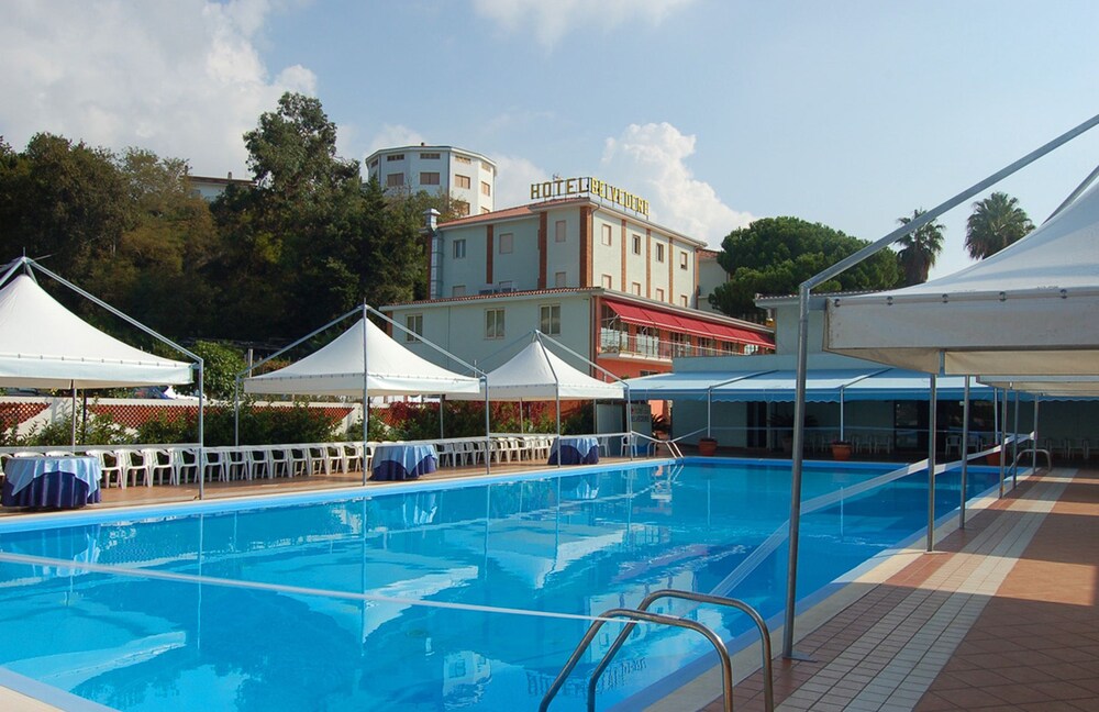 Belvedere Club Hotel — hotel in Belvedere Marittimo