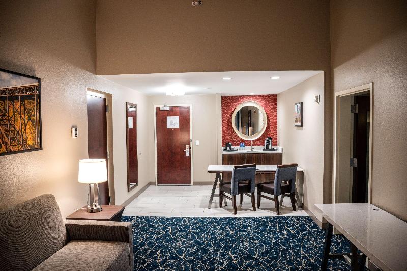 Hilton Garden Inn Fayetteville Fort Bragg - photo 40