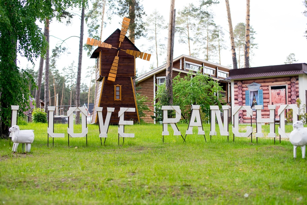 Hotel Rancho 636 in Dzerzhinsk, Russia