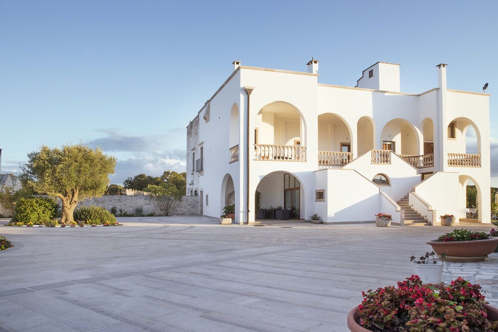 Masseria Cappella — 4-Star Luxury Hotel in Martina Franca, Italy