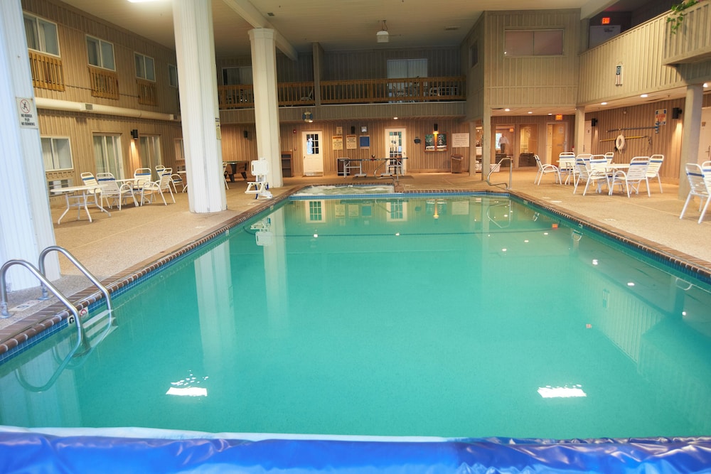 Sandwich Lodge & Resort - photo 36