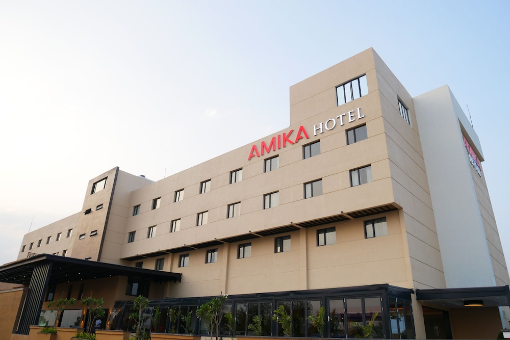 Amika Hotel Madurai Near Airport in Madurai, India