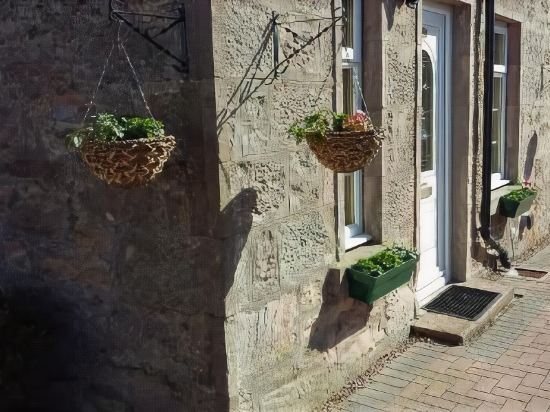 Hay Lodge — 4-Star Luxury Hotel in Nairn, United Kingdom