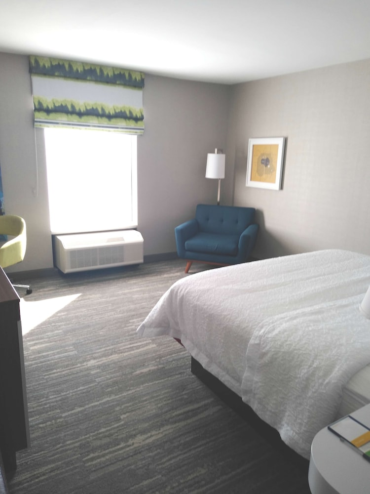 Hampton Inn Paramus - photo 7