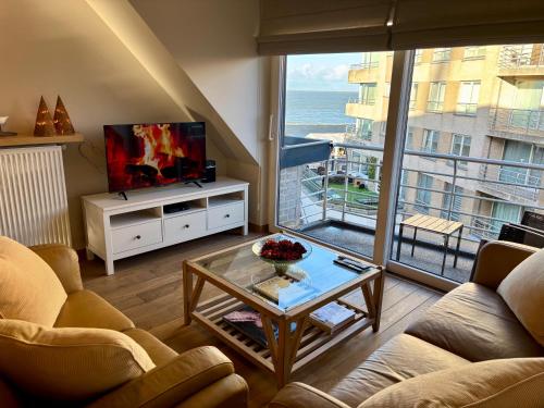 Zen at Sea Duplex Blankenberge — 4-Star Luxury Hotel in Blankenberge, Belgium