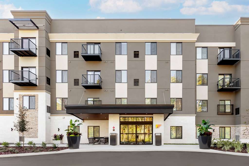 WaterWalk Extended Stay by Wyndham Jacksonville Deerwood Pk - photo 6