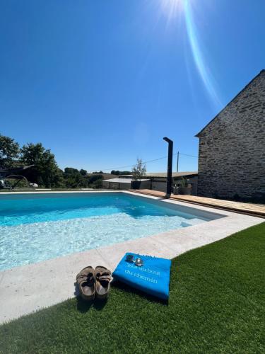 Tout Au Bout du Chemin pet-friendly hotel Requista