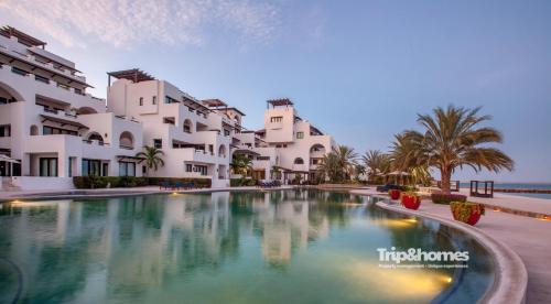 Casa Marvela at Playa de La Paz 4br Beach front Villa Access to Beach Club — 4-Star Luxury Hotel in La Paz, Mexico