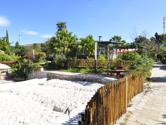 Yingyuetan Hotspring Hotel in Yuxi, People's Republic of China