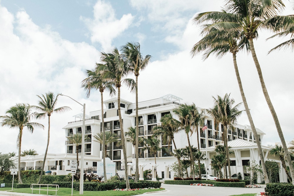 Opal Grand Oceanfront Resort & Spa - photo 105