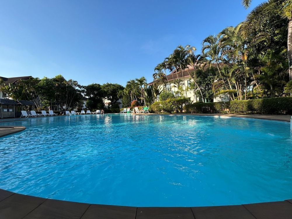 Teak Garden Spa Resort Chiang Rai — hotel in Chiang Rai