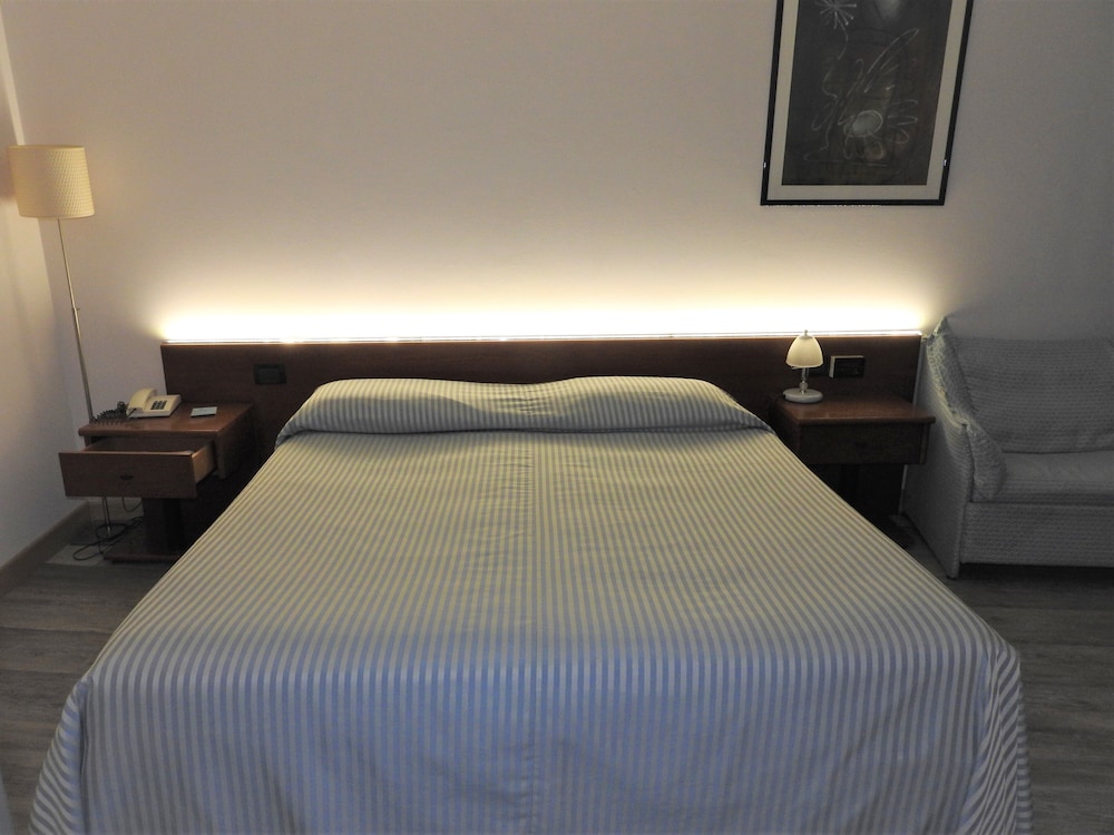 Hotel Centrale - carbon neutral hotel in Alleghe