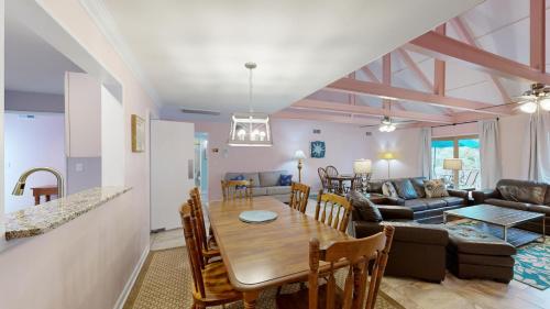 526 Queens Grant - photo 13
