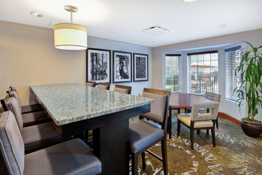 Staybridge Suites Cleveland Mayfield Heights Beachwood by IHG - photo 39