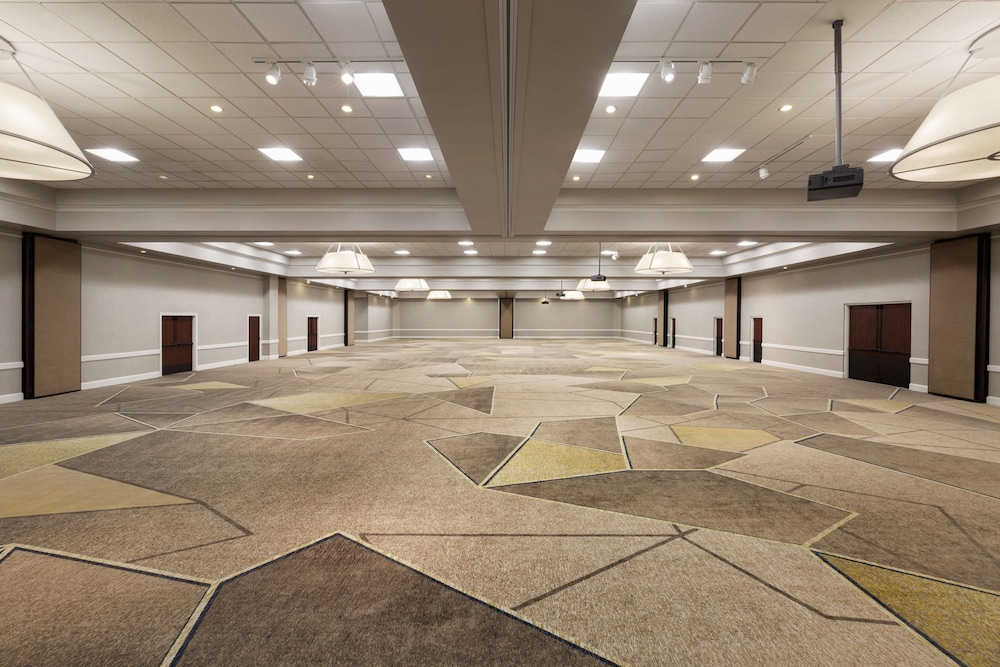 Hilton Fort Collins - photo 49