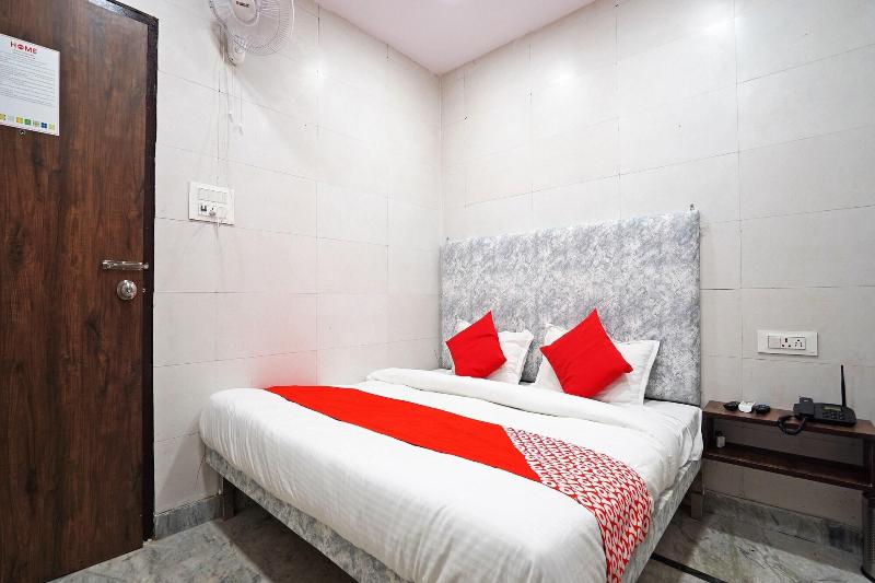 62660 Hotel Park View in Delhi, India