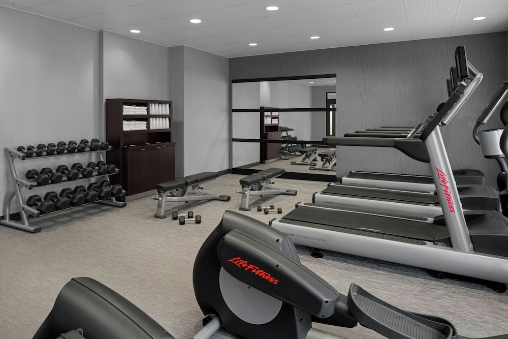 Courtyard by Marriott Charleston Summerville - photo 17
