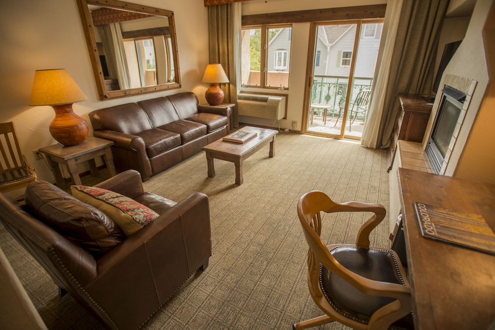 Table Mountain Inn - photo 19