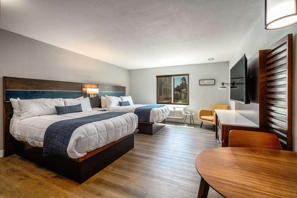 MainStay Suites Moreno Valley Near March Air Reserve Base - photo 12