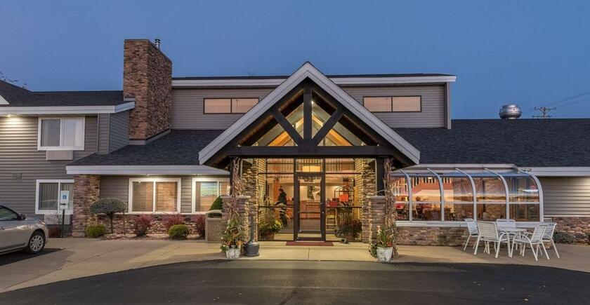 River District Hotel - photo 17