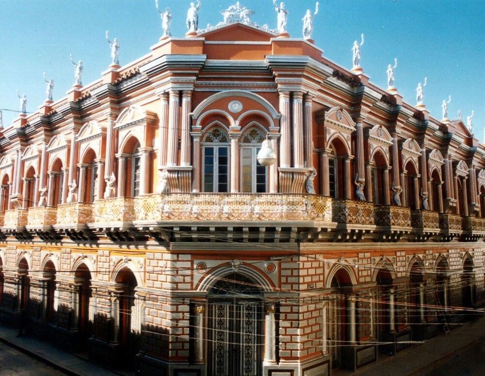 Hotel Las Panosas — hotel in Tarija