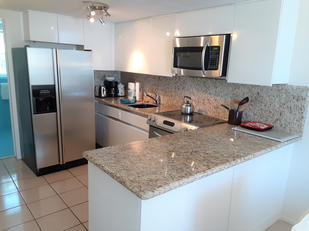 Manhattan Tower Apartment Hotel - photo 59