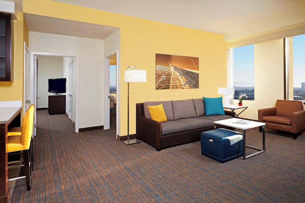 Residence Inn by Marriott Los Angeles LAX Century Boulevard - photo 19