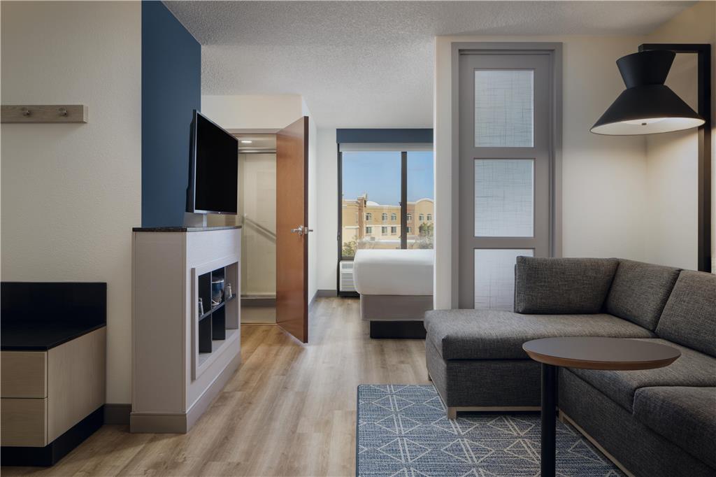 Hyatt Place Sacramento Rancho Cordova - photo 18