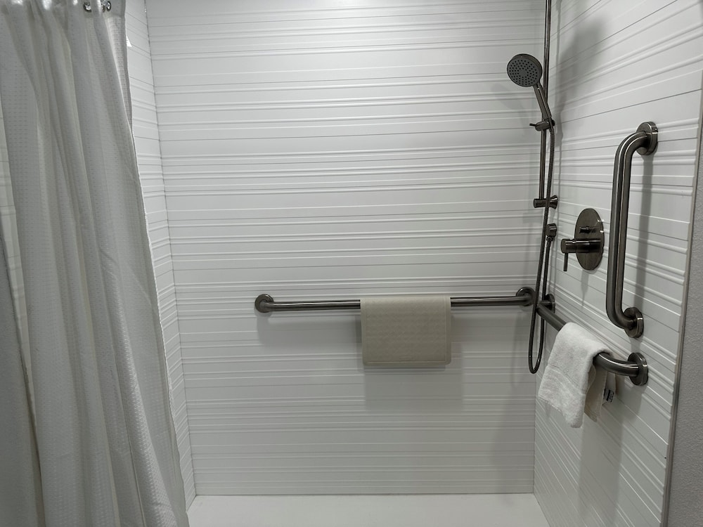 West Beach Suites - photo 103
