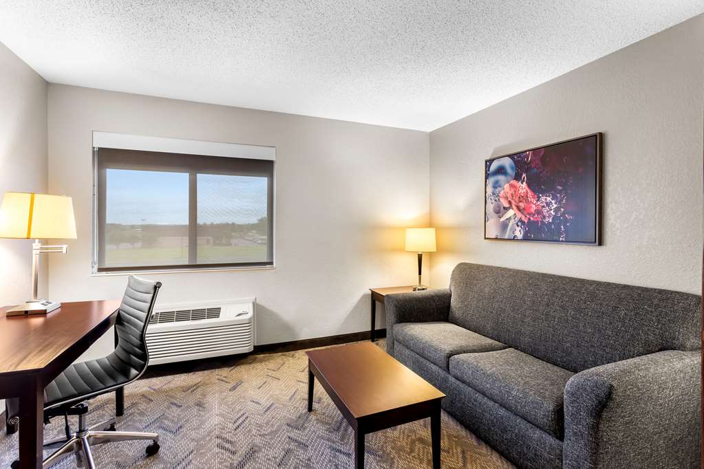Best Western Oswego Hotel - photo 23