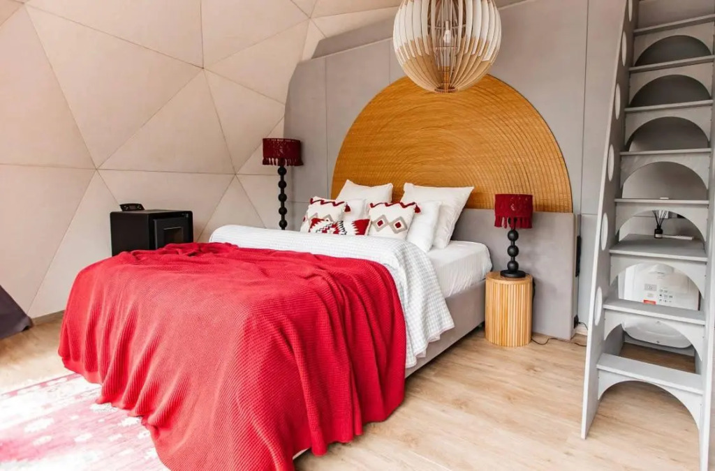 Coniferous coast - last minute hotel in Tyumen