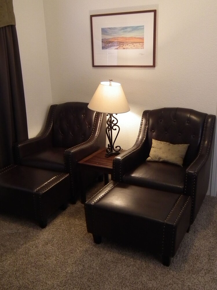 Twentynine Palms RV Resort and Cottages - photo 9