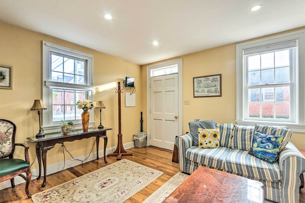 Townhome in Leesburg Historic District - photo 3