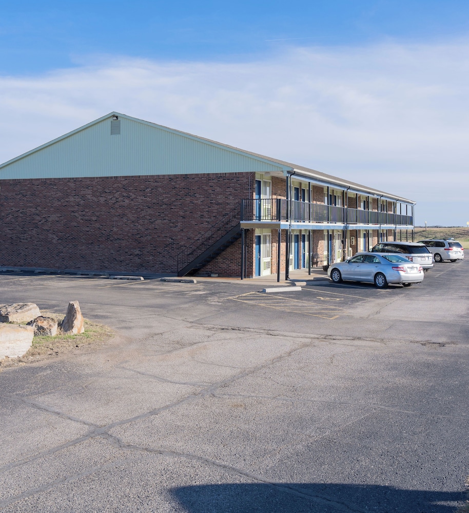 Lebo Inn - photo 10