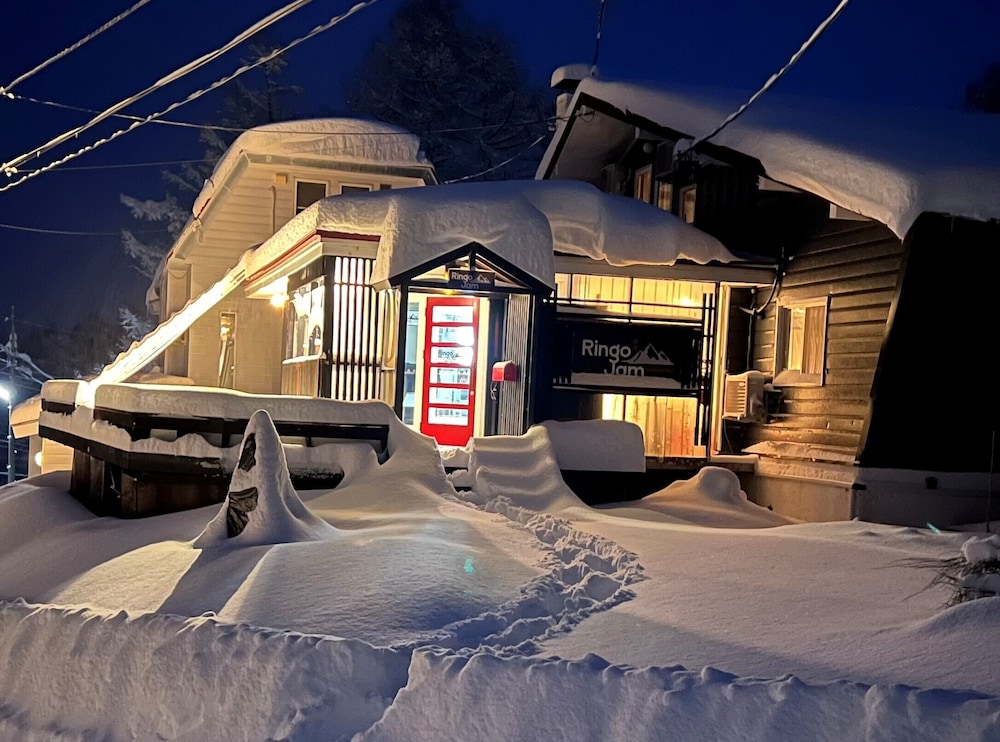 Ringo Jam Madarao in Myoko, Japan