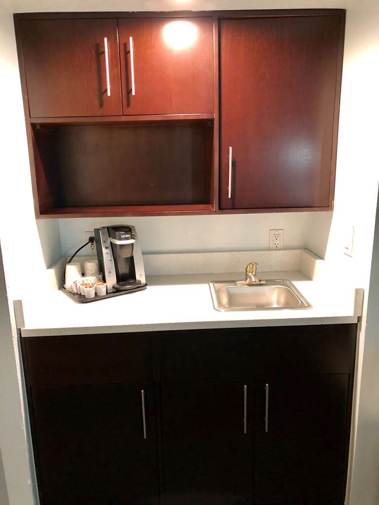 Best Western Plus Orlando Lake Buena Vista South Inn & Suites - photo 19