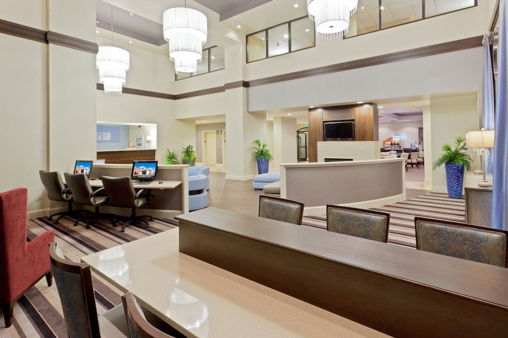 Holiday Inn Express Hotel & Suites Dover an IHG Hotel - photo 2