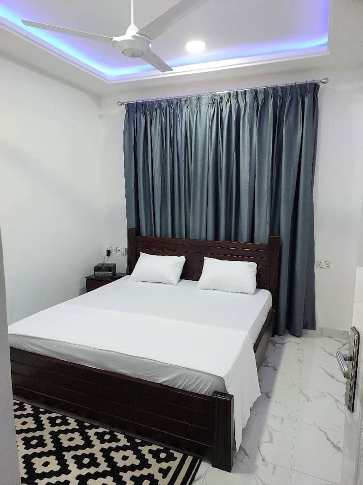 Js way Apartments and Executive Hotel — Kumasi — photo 2