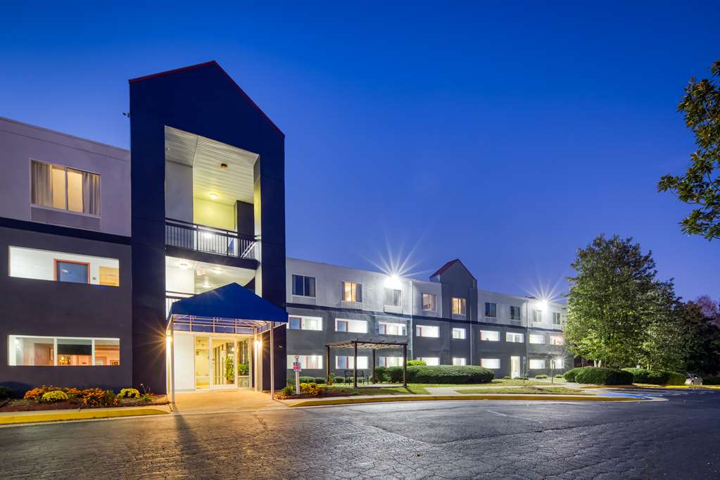 SureStay Plus Hotel by Best Western Durham Medical Center - featured photo