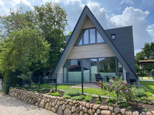 Heimathafen Damp Haus 9a — 4-Star Luxury Hotel in Damp, Germany