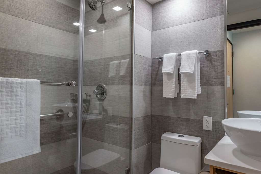 Best Western Plus Soho Hotel - photo 30
