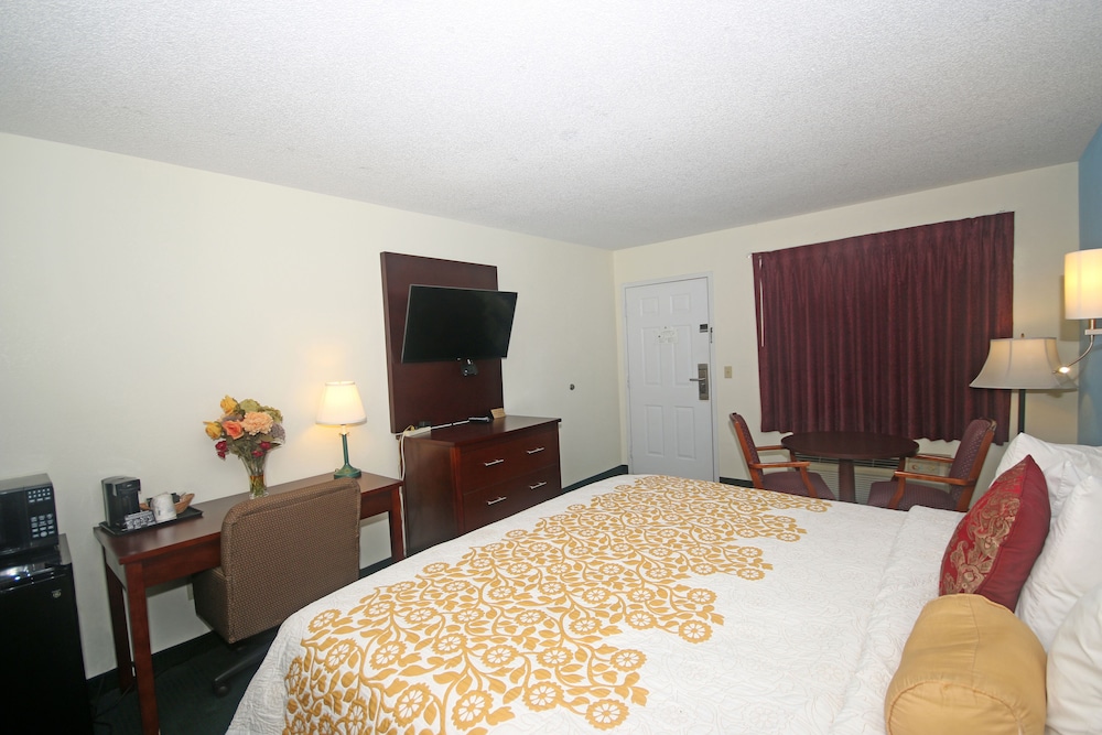 Hamilton Inn Jonesville NC - photo 12